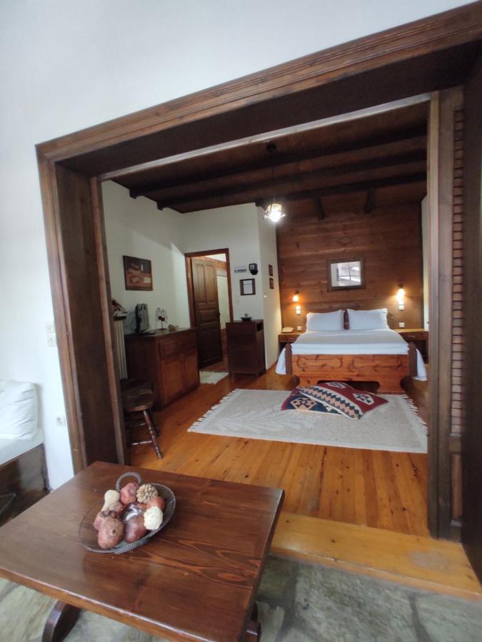 Xenonas Brizi Hotel Elati  Ngoại thất bức ảnh